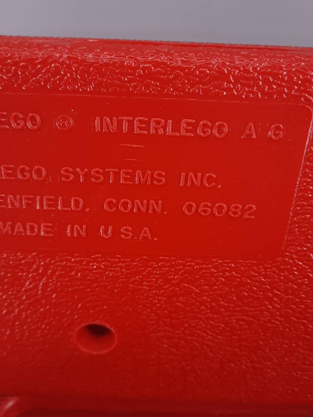 LEGO Red Storage Carry Case - Picture 6 of 9